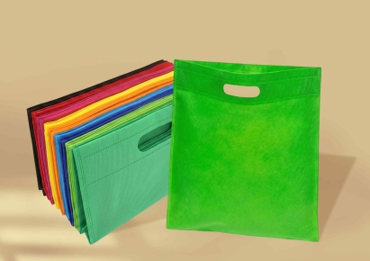 D-cut non woven bags