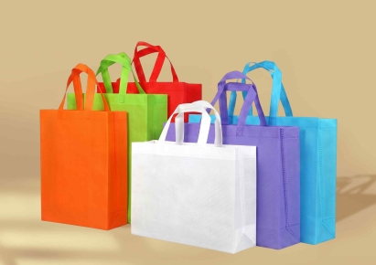 Loop handle non-woven bags